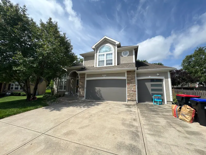 A Olathe-area home painted by Arrowhead Painting