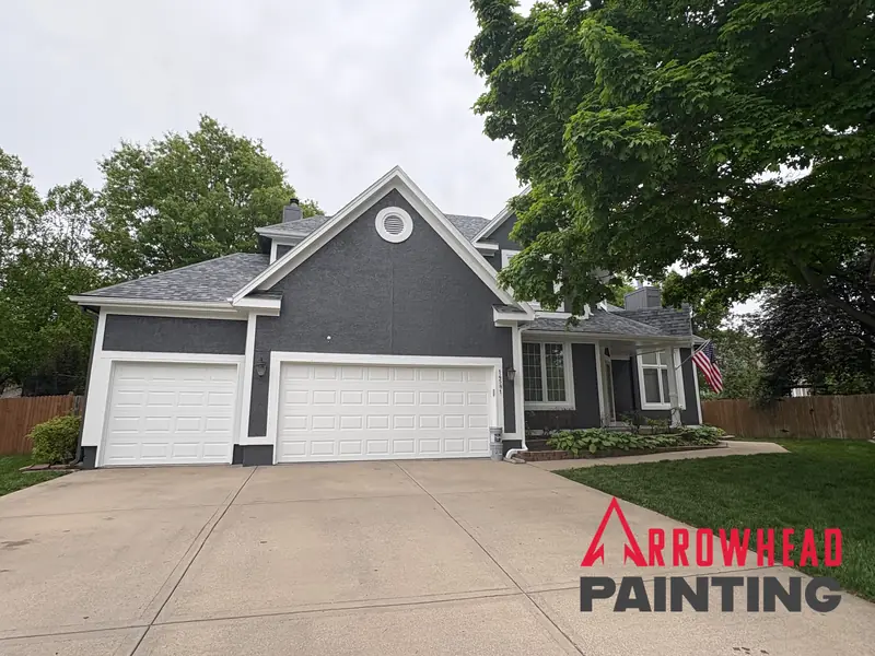 Two-story Kansas City home painted by Arrowhead Painting
