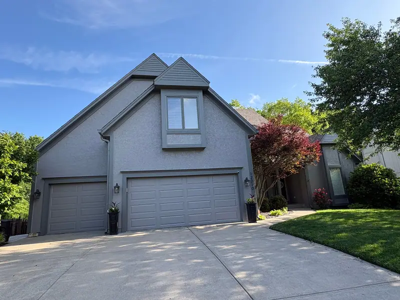 Recent Arrowhead Painting exterior project near Blue Springs